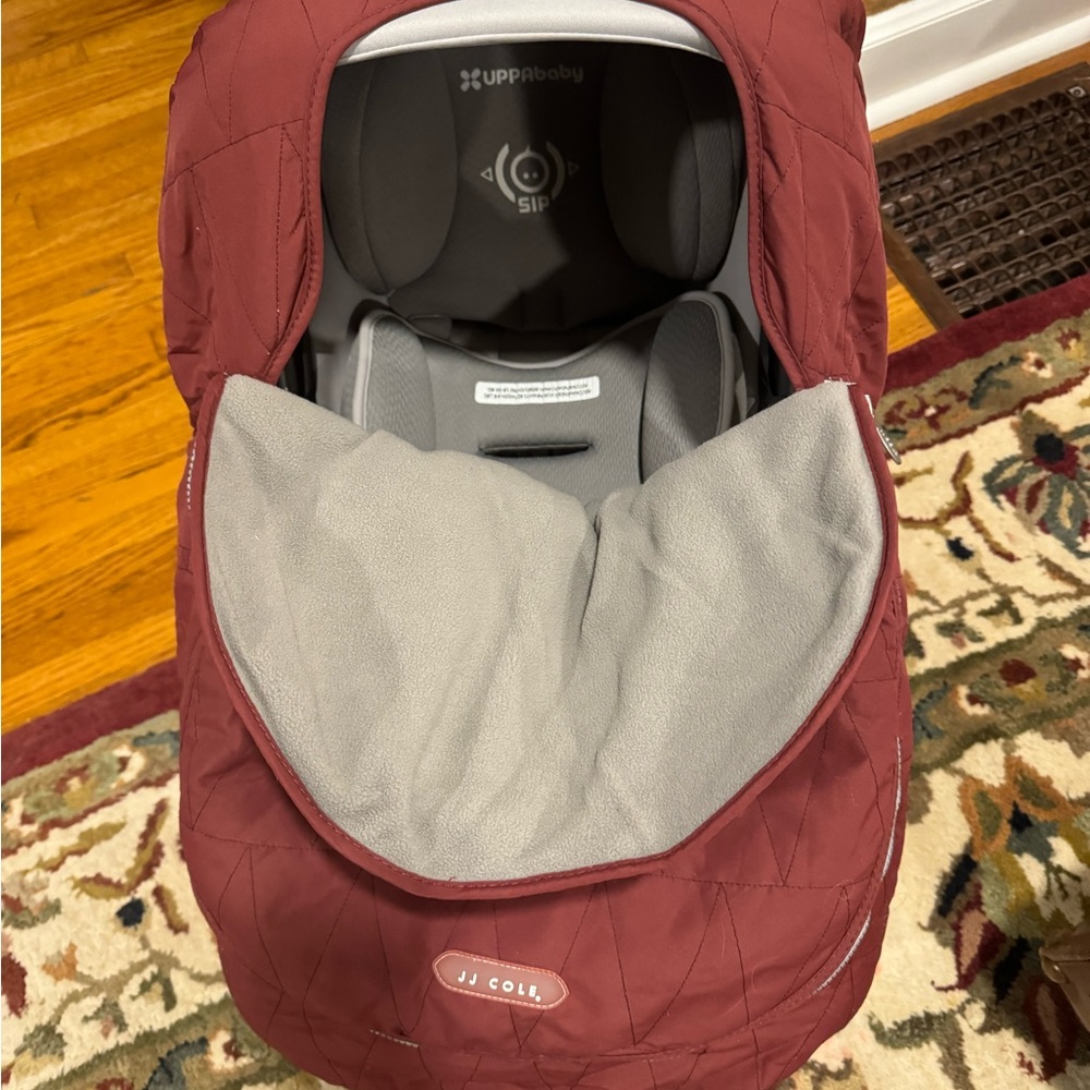 JJ Cole Infant Seat Cover - Picture 3 of 3